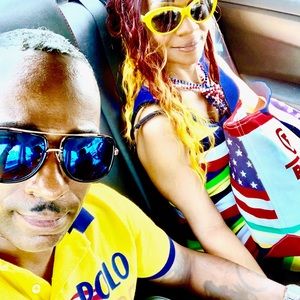 Meet your Posher, Debra